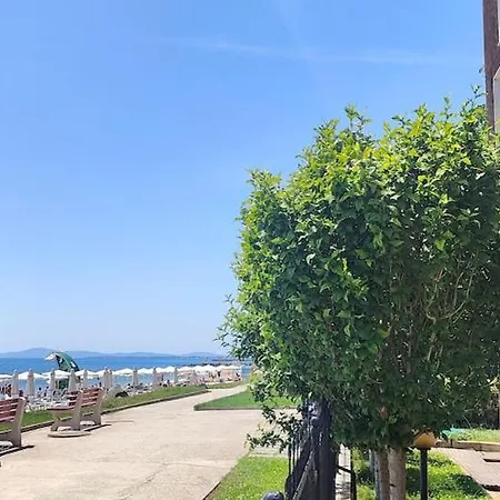 公寓 Amara Sea View 拉夫达